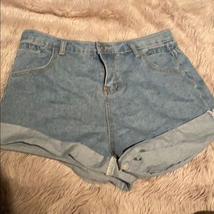 Medium wash shorts